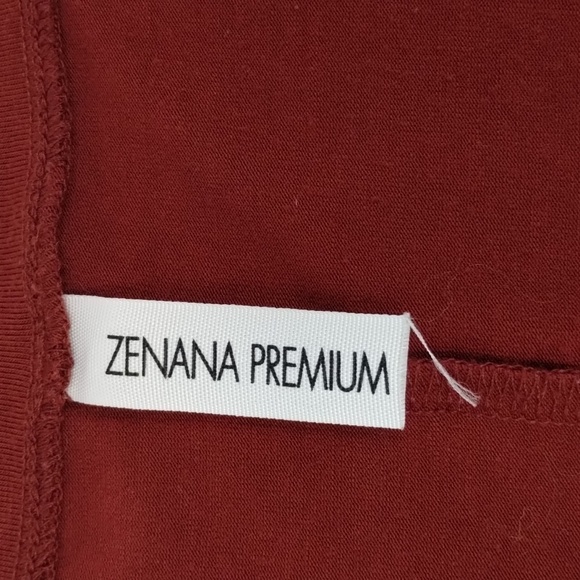 Zenana women's Size 1X maroon long sleeve rounded bottom blouse V-neck - Picture 10 of 10